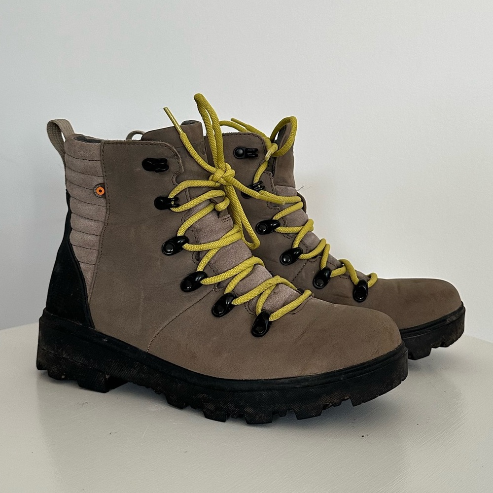 Bogs Holly Leather Waterproof Chelsea Hiking Boots